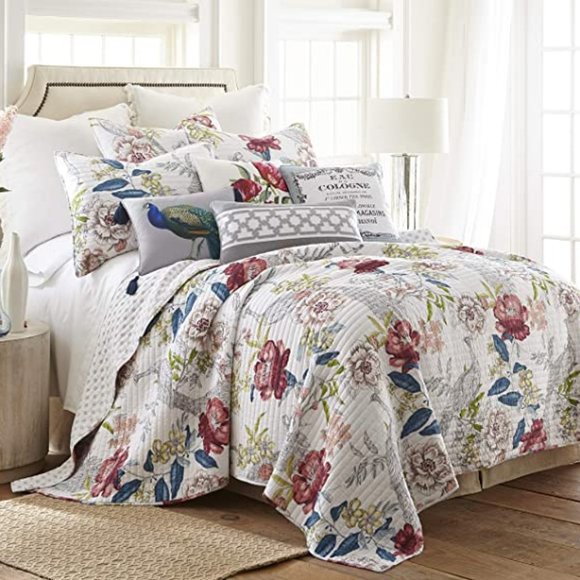 Levtex Home Montecito Floral/Peacock 3-Piece Reversible Full/Queen Quilt Set - Picture 10 of 11